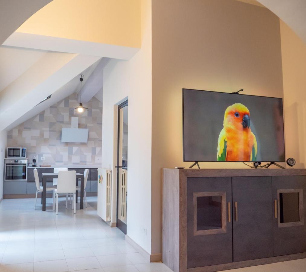 Comfy Penthouse Apartment Милано Екстериор снимка