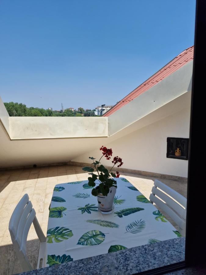 Comfy Penthouse Apartment Милано Екстериор снимка