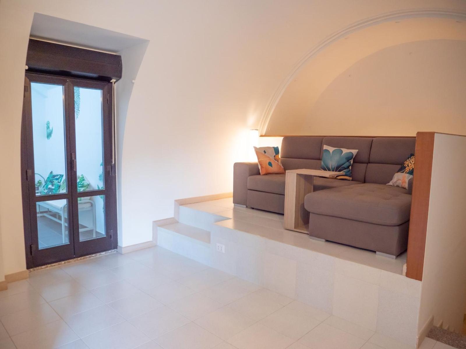 Comfy Penthouse Apartment Милано Екстериор снимка
